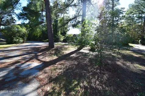 246 Shoreline Drive New Bern NC 28562