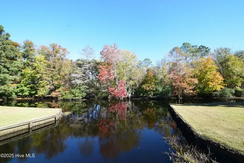 246 Shoreline Drive New Bern NC 28562