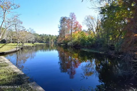246 Shoreline Drive New Bern NC 28562