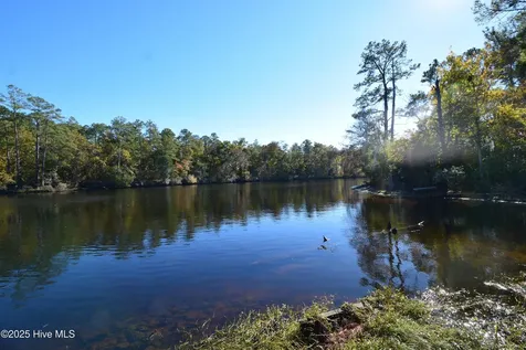 246 Shoreline Drive New Bern NC 28562
