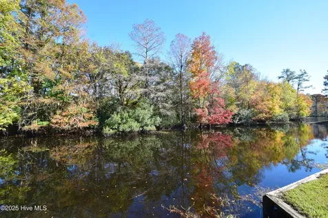 246 Shoreline Drive New Bern NC 28562