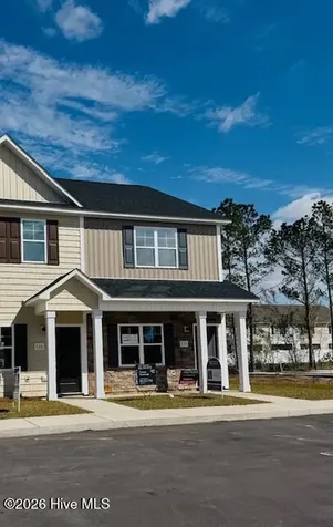 724 Cross Bridge Way Sneads Ferry NC 28460