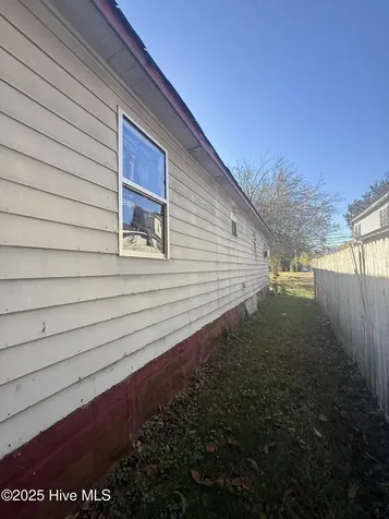 311 E Church Street Edenton NC 27932