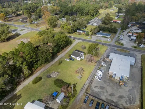 857 Village Road NE Leland NC 28451