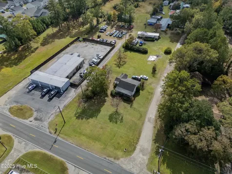 857 Village Road NE Leland NC 28451