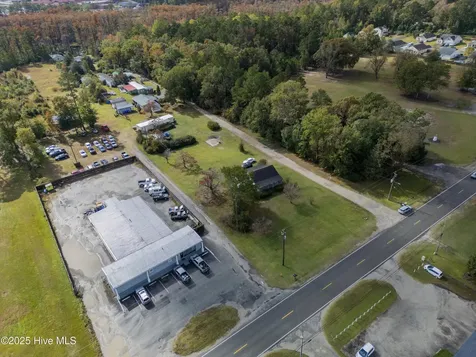 857 Village Road NE Leland NC 28451