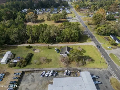 857 Village Road NE Leland NC 28451