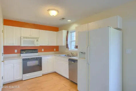 113 Tillett Lane Sneads Ferry NC 28460