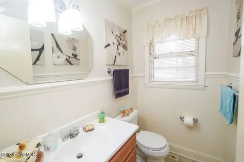 1201 Charles Drive Laurinburg NC 28352
