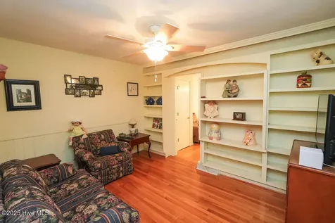 1201 Charles Drive Laurinburg NC 28352