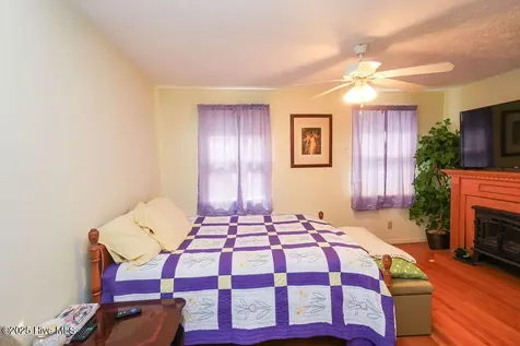 1201 Charles Drive Laurinburg NC 28352