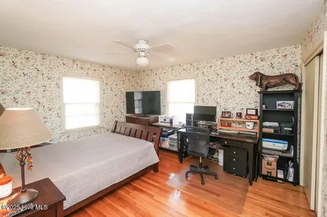 1201 Charles Drive Laurinburg NC 28352