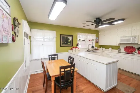 1201 Charles Drive Laurinburg NC 28352