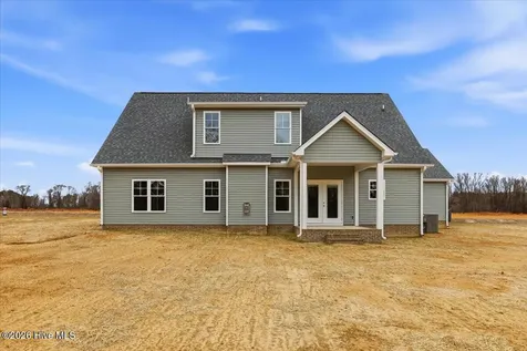 404 Creeks Edge Drive Pikeville NC 27863