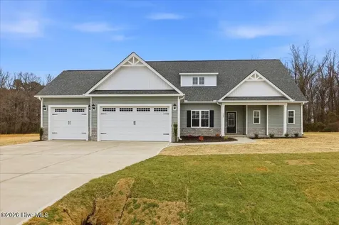 404 Creeks Edge Drive Pikeville NC 27863