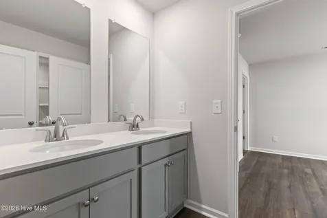 619 S Squires Run Lane Richlands NC 28574