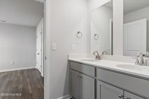 619 S Squires Run Lane Richlands NC 28574