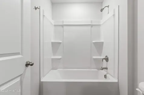 619 S Squires Run Lane Richlands NC 28574