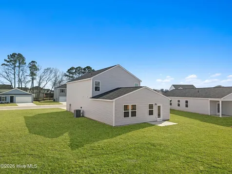 619 S Squires Run Lane Richlands NC 28574