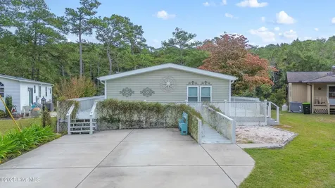 1638 Woodview Circle SW Ocean Isle Beach NC 28469