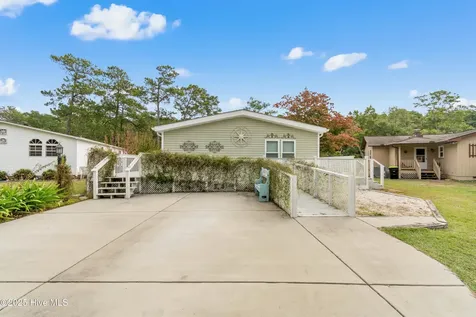 1638 Woodview Circle SW Ocean Isle Beach NC 28469