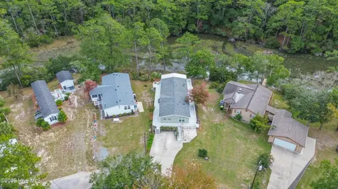 1638 Woodview Circle SW Ocean Isle Beach NC 28469