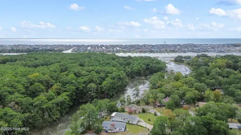 1638 Woodview Circle SW Ocean Isle Beach NC 28469
