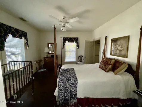 4085 Grimmersburg Street Farmville NC 27828