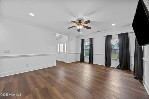 248 Marsh Haven Drive Sneads Ferry NC 28460