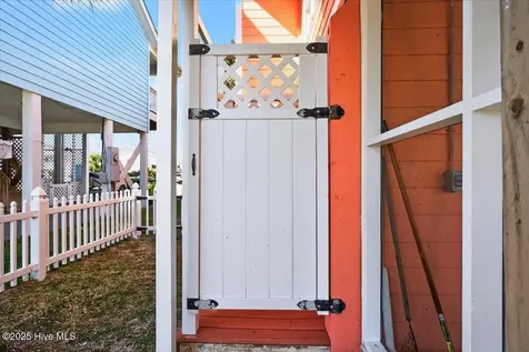124 Dolphin Drive Holden Beach NC 28462