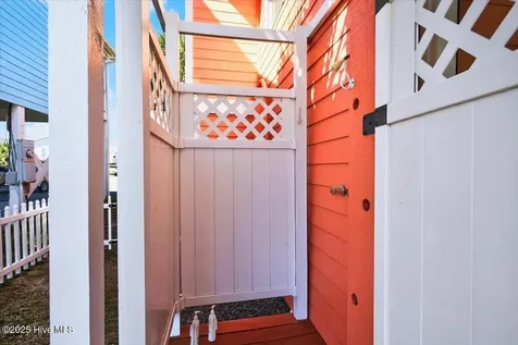 124 Dolphin Drive Holden Beach NC 28462