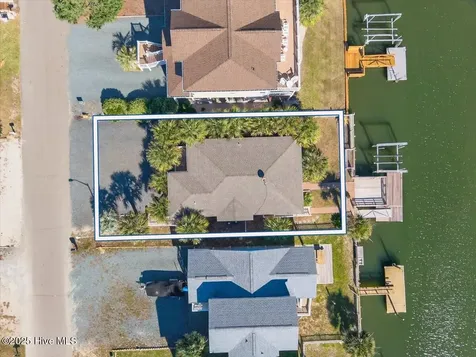 124 Dolphin Drive Holden Beach NC 28462