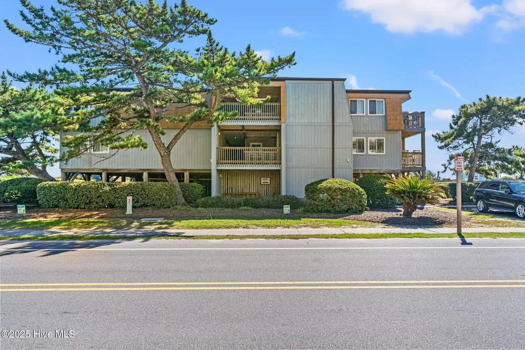 277 W First Street Ocean Isle Beach NC 28469