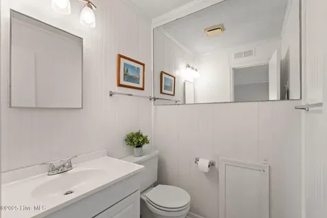 277 W First Street Ocean Isle Beach NC 28469