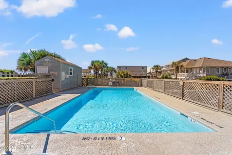 277 W First Street Ocean Isle Beach NC 28469