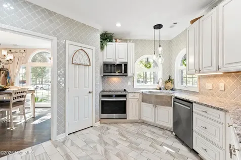 1304 Harbour Watch SW Calabash NC 28467