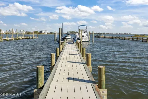 1208 Avery Street Morehead City NC 28557