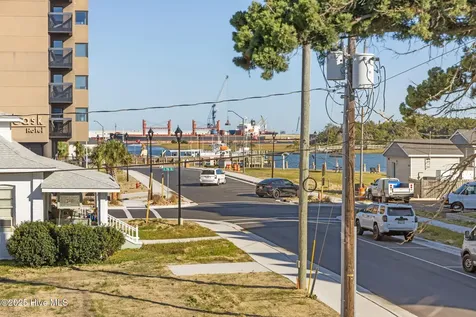 906 Shepard Street Morehead City NC 28557