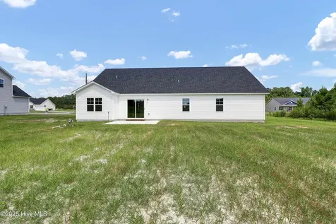 306 Wrenview Court Jacksonville NC 28546