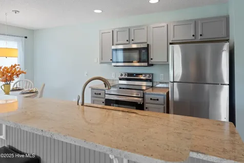 3350 Club Villas Drive Southport NC 28461