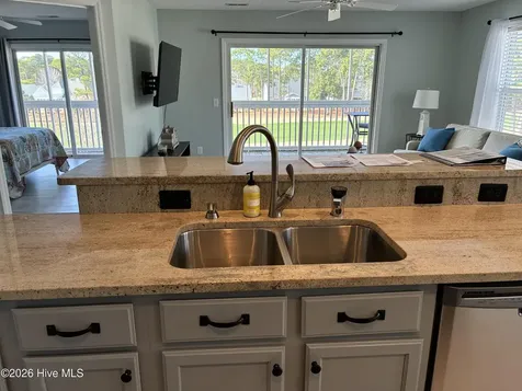 3350 Club Villas Drive Southport NC 28461