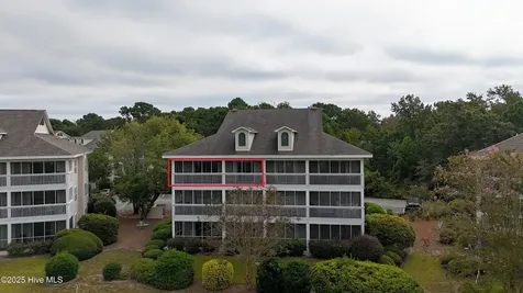 3350 Club Villas Drive Southport NC 28461