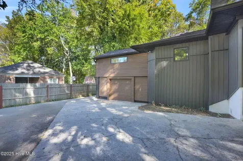 3301 Archdale Drive Charlotte NC 28210