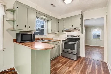 270 Orange Street Kinston NC 28504