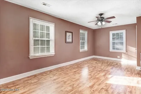 270 Orange Street Kinston NC 28504