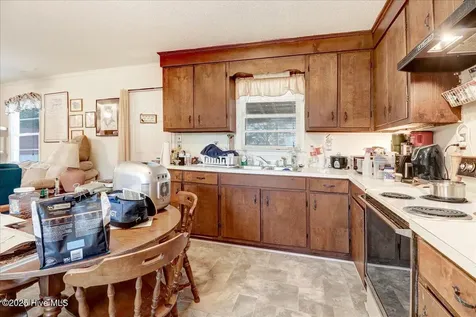 270 Orange Street Kinston NC 28504