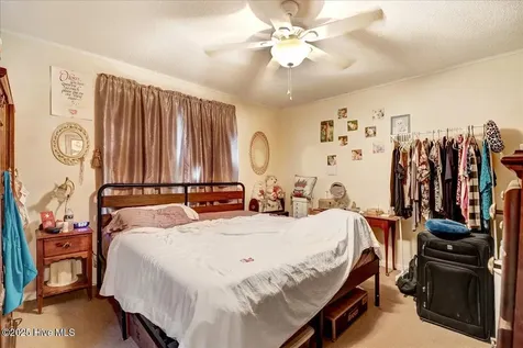 270 Orange Street Kinston NC 28504