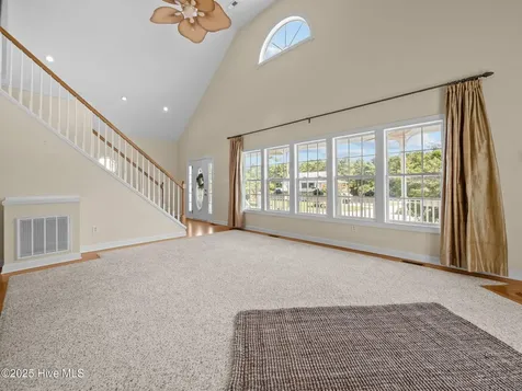 105 Everette Court Newport NC 28570