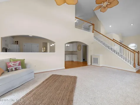 105 Everette Court Newport NC 28570
