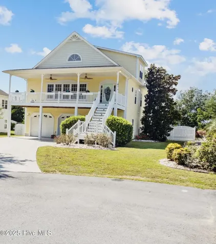 105 Everette Court Newport NC 28570